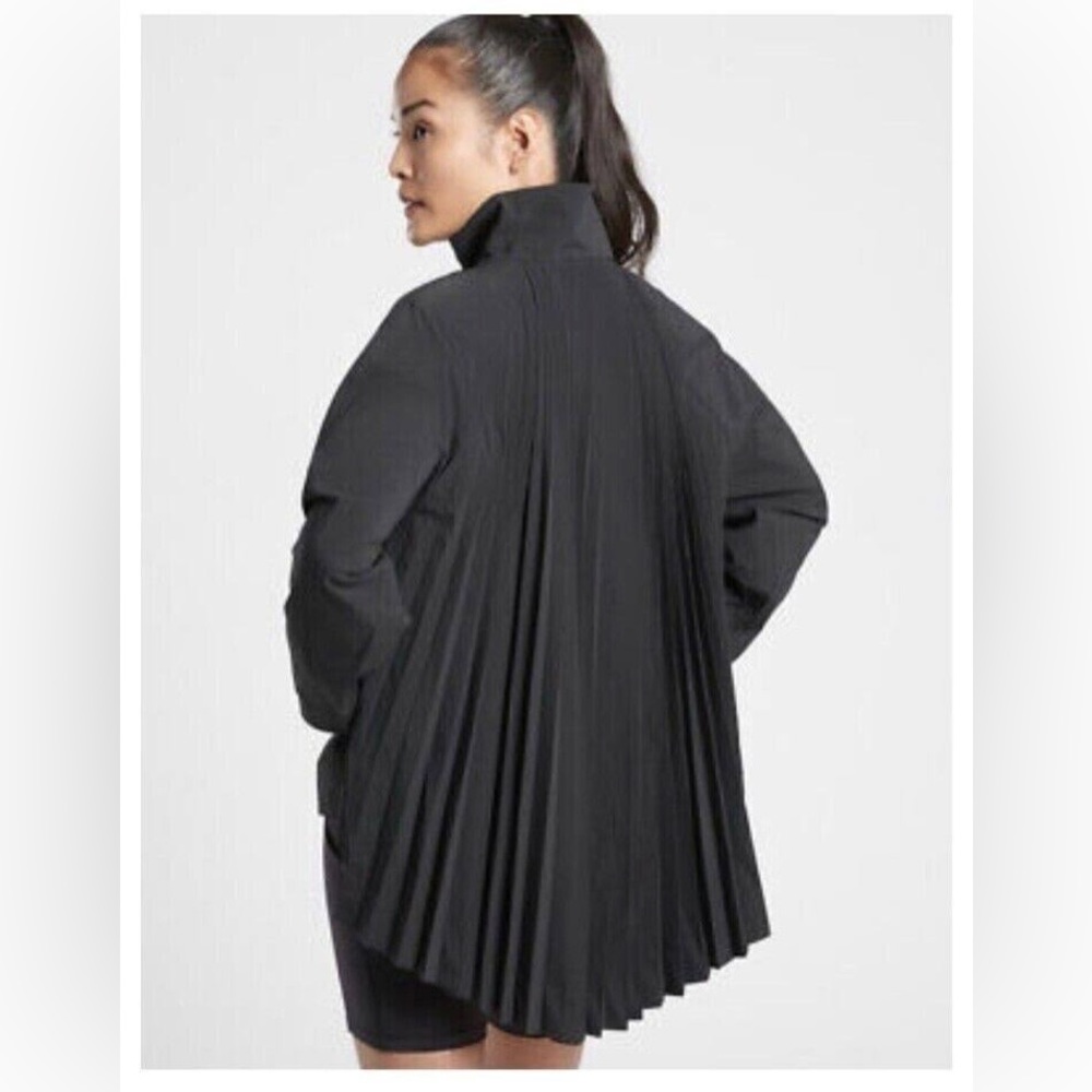 ATHLETA Sojourn Top M
